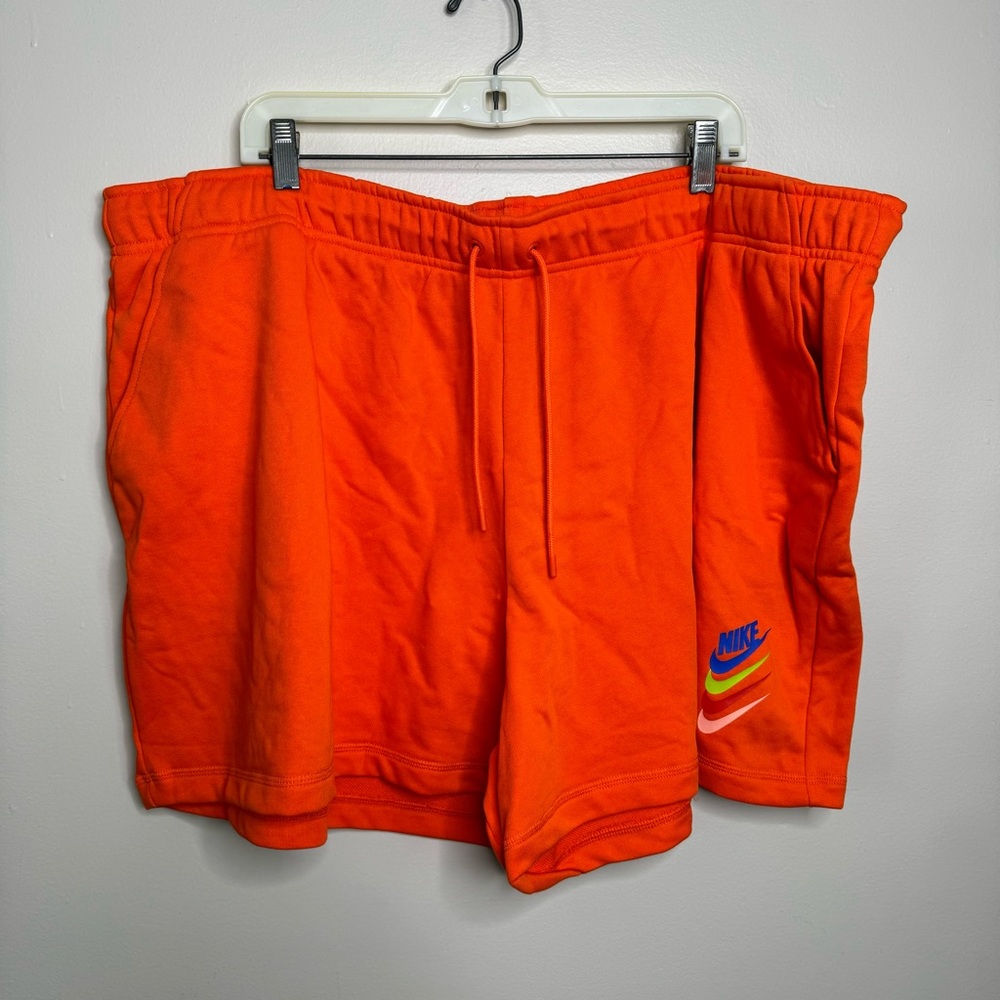NWT Nike Standard Fit Mid Rise Orange Cotton Shorts - size 3X